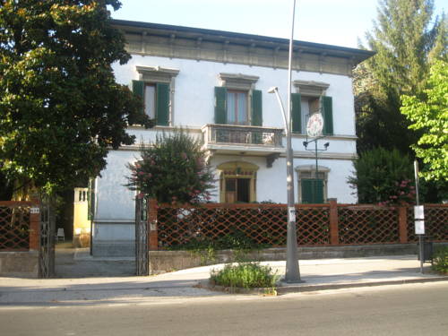 Lucques Italie code de réduction de voyage booking.com