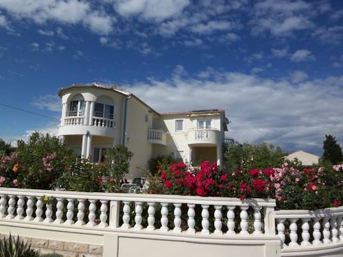 Privlaka Croacia Código de descuento de viaje booking.com