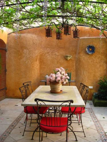 Avignone Francia Codice sconto viaggio booking.com