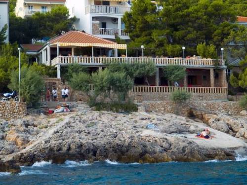 Jelsa Kroatien Reiserabattcode booking.com