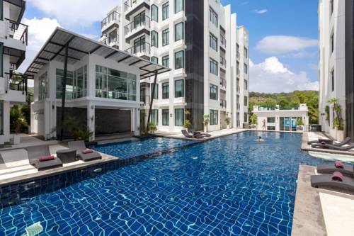 Spiaggia di Kamala Tailandia  Codice sconto viaggio booking.com