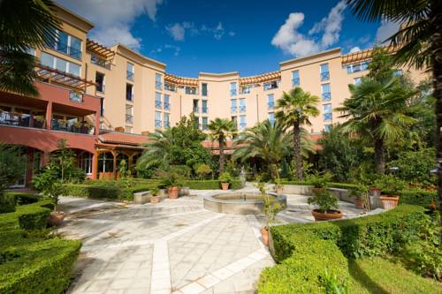 Tirana Italia Codice sconto viaggio booking.com