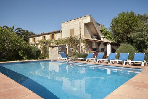 花粉莎 西班牙 Pollensa 旅行折扣代码 booking.com