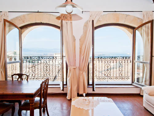 カリアリ イタリア旅行割引コード Cagliari booking.com