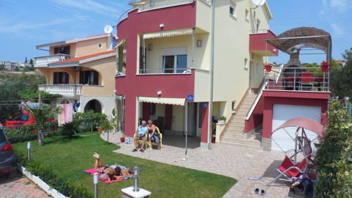 Rogoznica クロアチア旅行割引コード Rogoznica booking.com