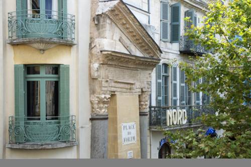 Arles Frankreich Reiserabattcode booking.com