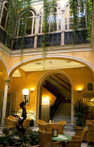Siviglia Spagna Codice sconto viaggio booking.com