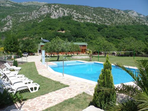 彼得罗瓦茨·纳·莫鲁（Petrovac na Moru） 黑山共和國 Petrovac na Moru 旅行折扣代码 booking.com