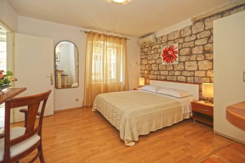 Hvar Croacia Código de descuento de viaje booking.com