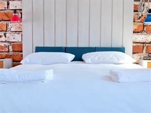 Agoda.com: Smarter Hotel Booking - United Kingdom