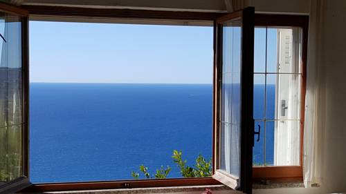 Imperia Italia Codice sconto viaggio booking.com