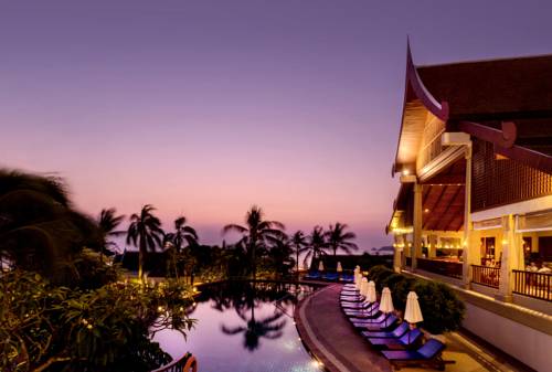 Spiaggia di Patong Tailandia  Codice sconto viaggio booking.com