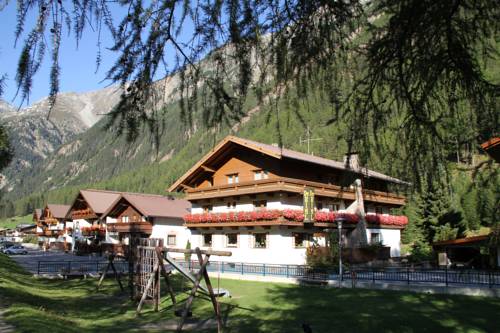 索尔登 奧地利 Sölden 旅行折扣代码 booking.com
