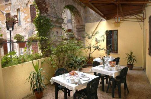 Perugia Italien Reiserabattcode booking.com